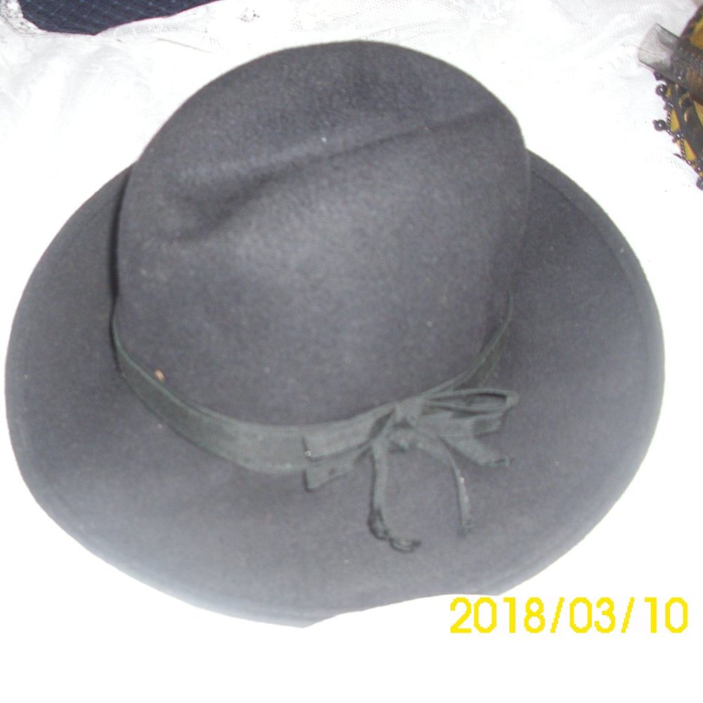 Geo. W. Bolliman's Co. inc. Vintage Black 100% Woolfelt Fedora Style High Crown